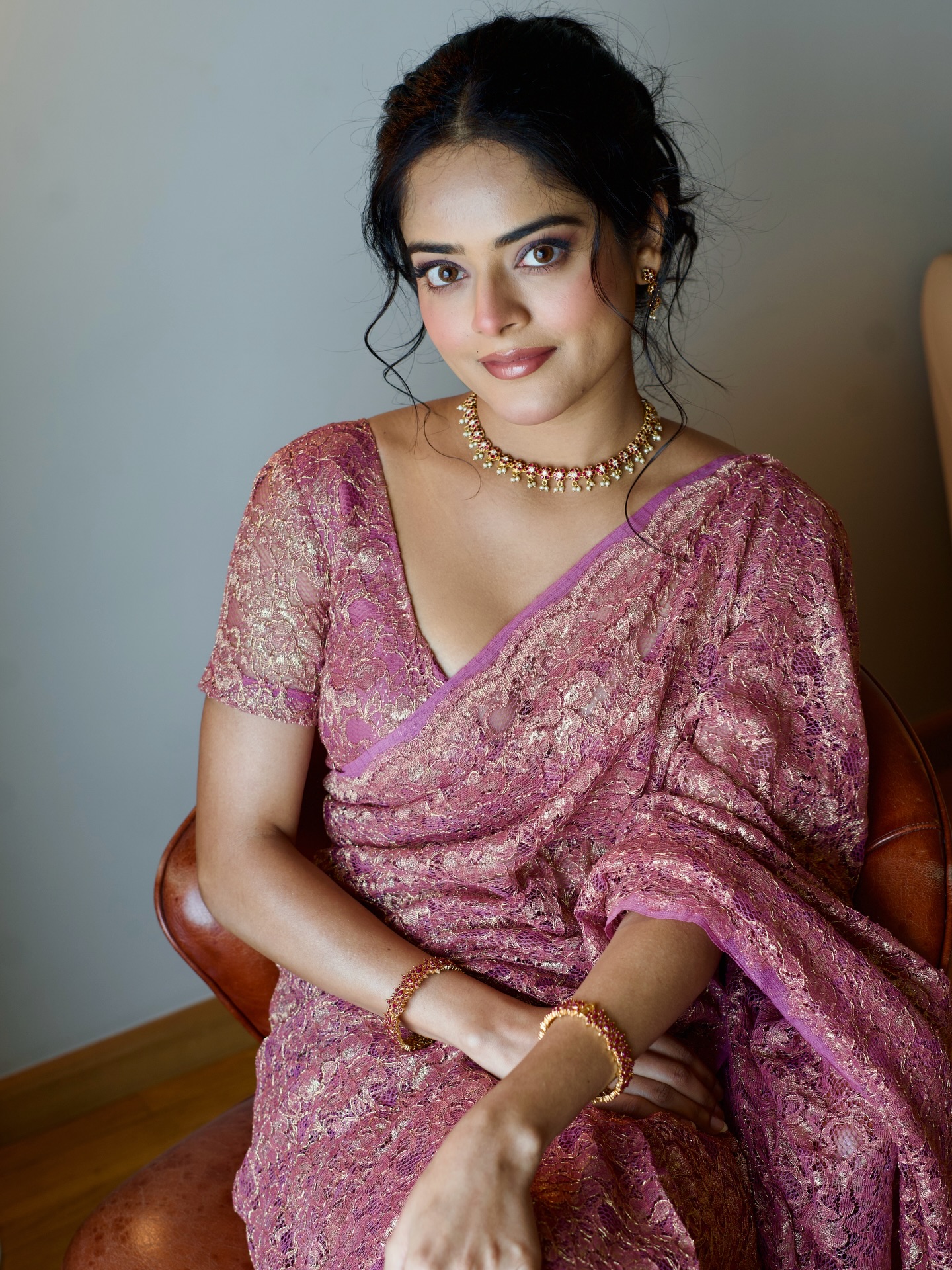 Riddhi Kumar Pure Elegance in Stunning Rose-Pink Lace Saree