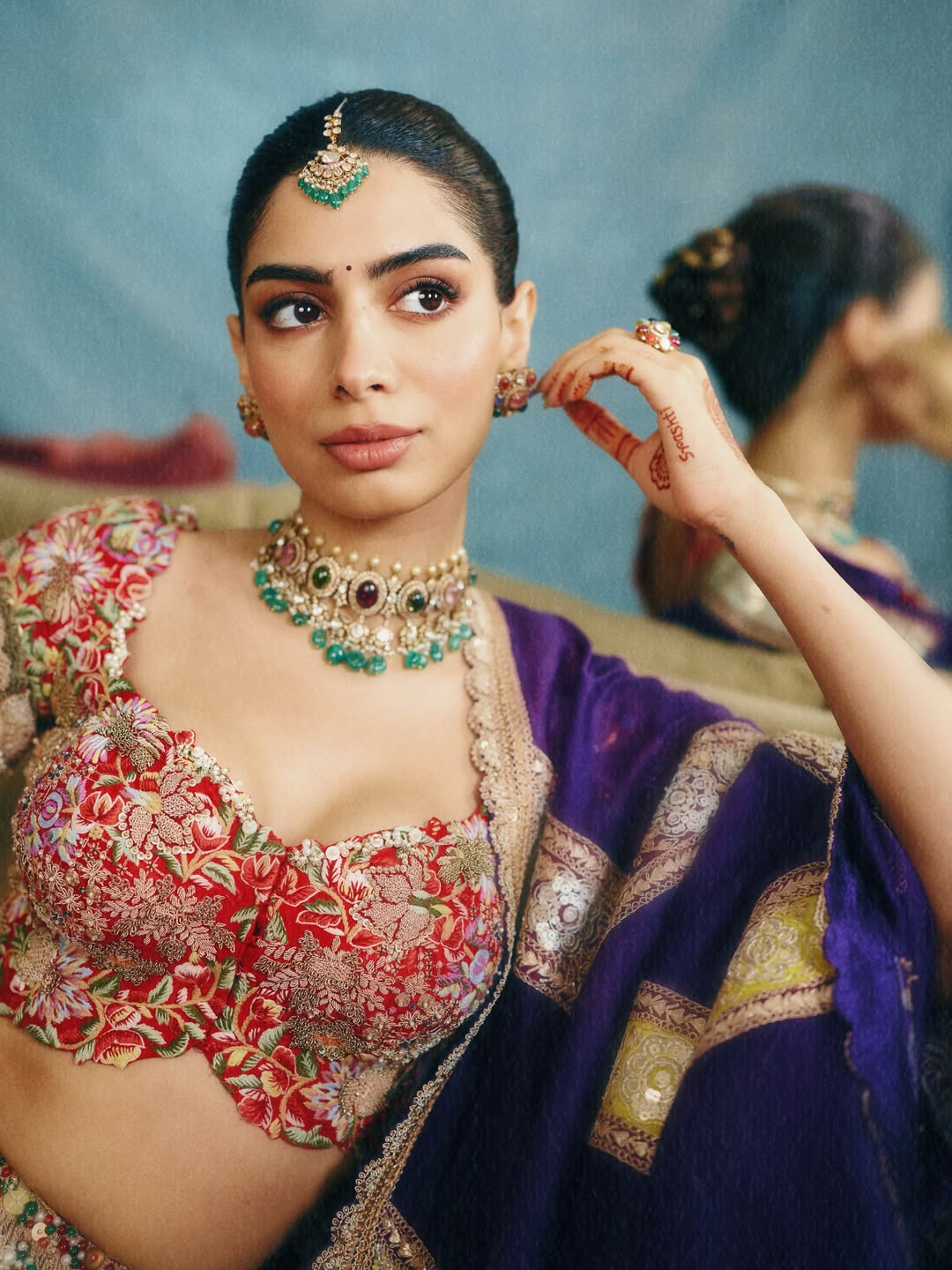 Khushi Kapoor Blends Heritage Charm and Youthful Style
