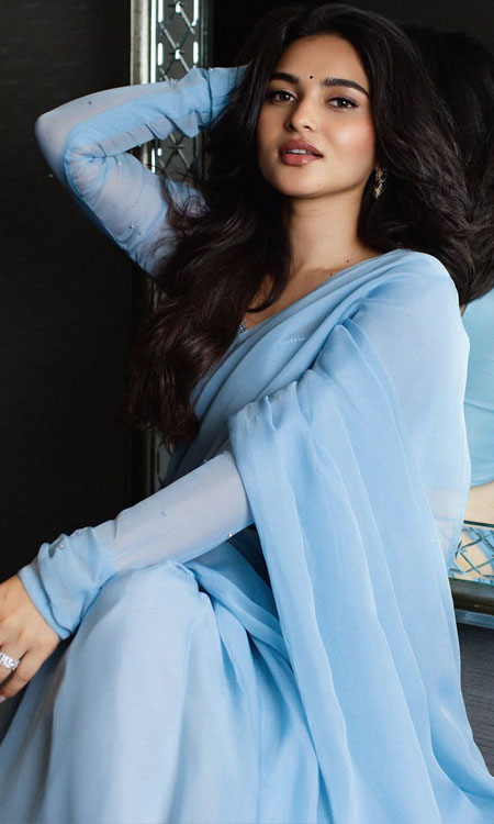 Kayadu Lohar Stuns In Sky-Blue Saree Look