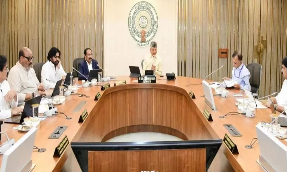 అమరావతి రైతులకు ఎంతో మేలు చేసేందుకు కూటమి ప్రభుత్వం సిద్ధం అవుతోంది.