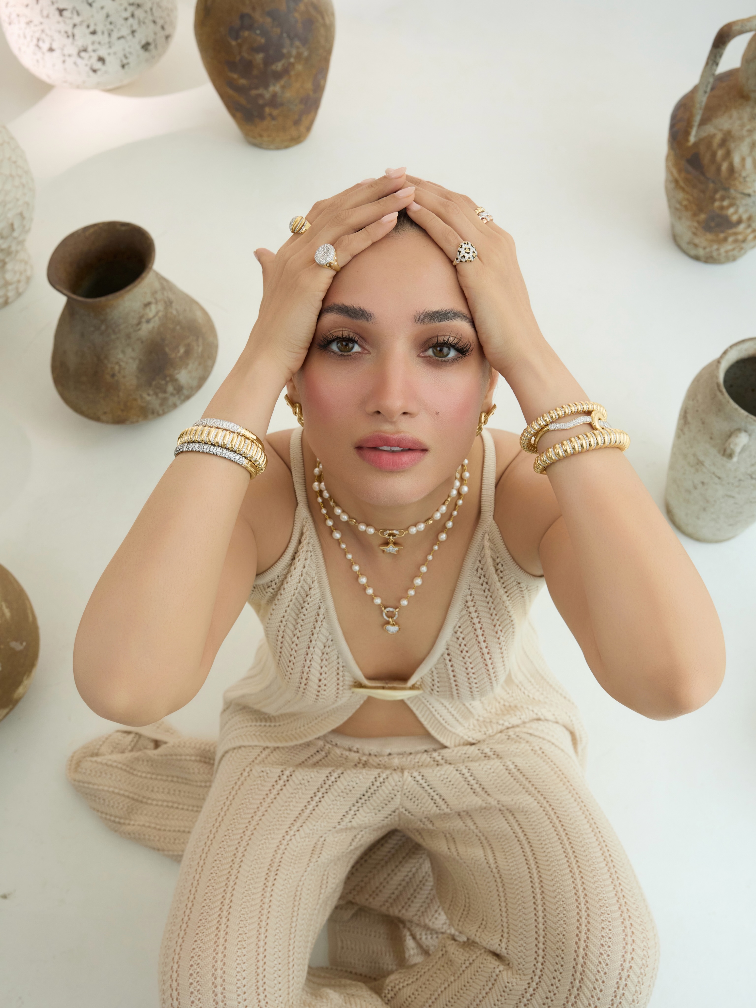 Tamannaah Bhatia’s Radiant Jewel Tone: A Star’s Enduring Glamour and Career
