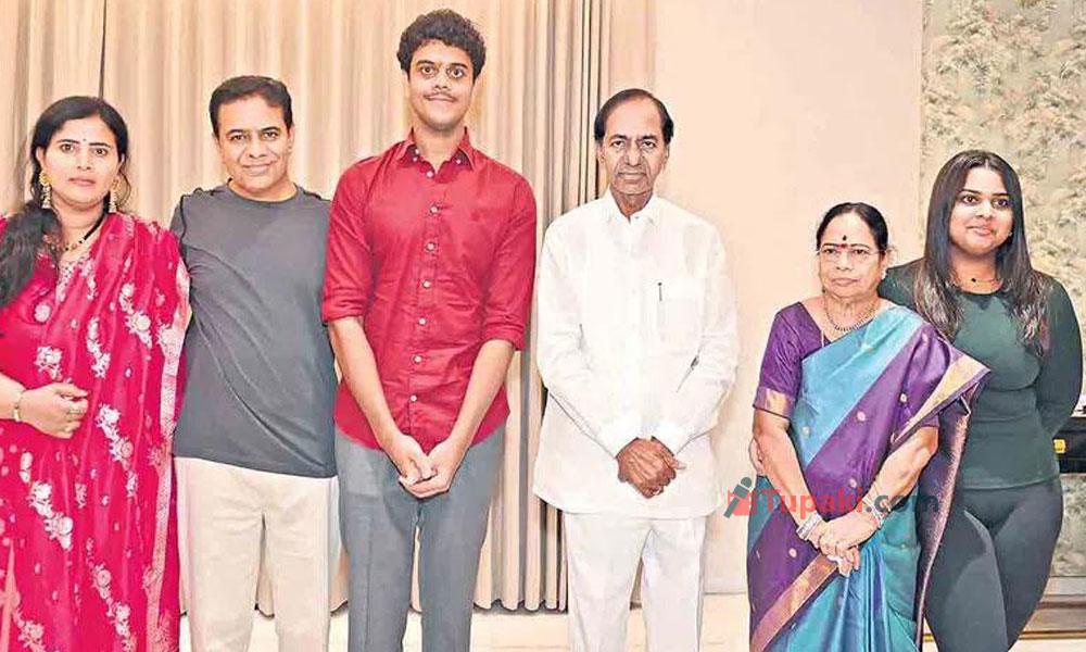 మనవడు హిమాన్షు పై ప్రేమను చాటుకున్న కేసీఆర్