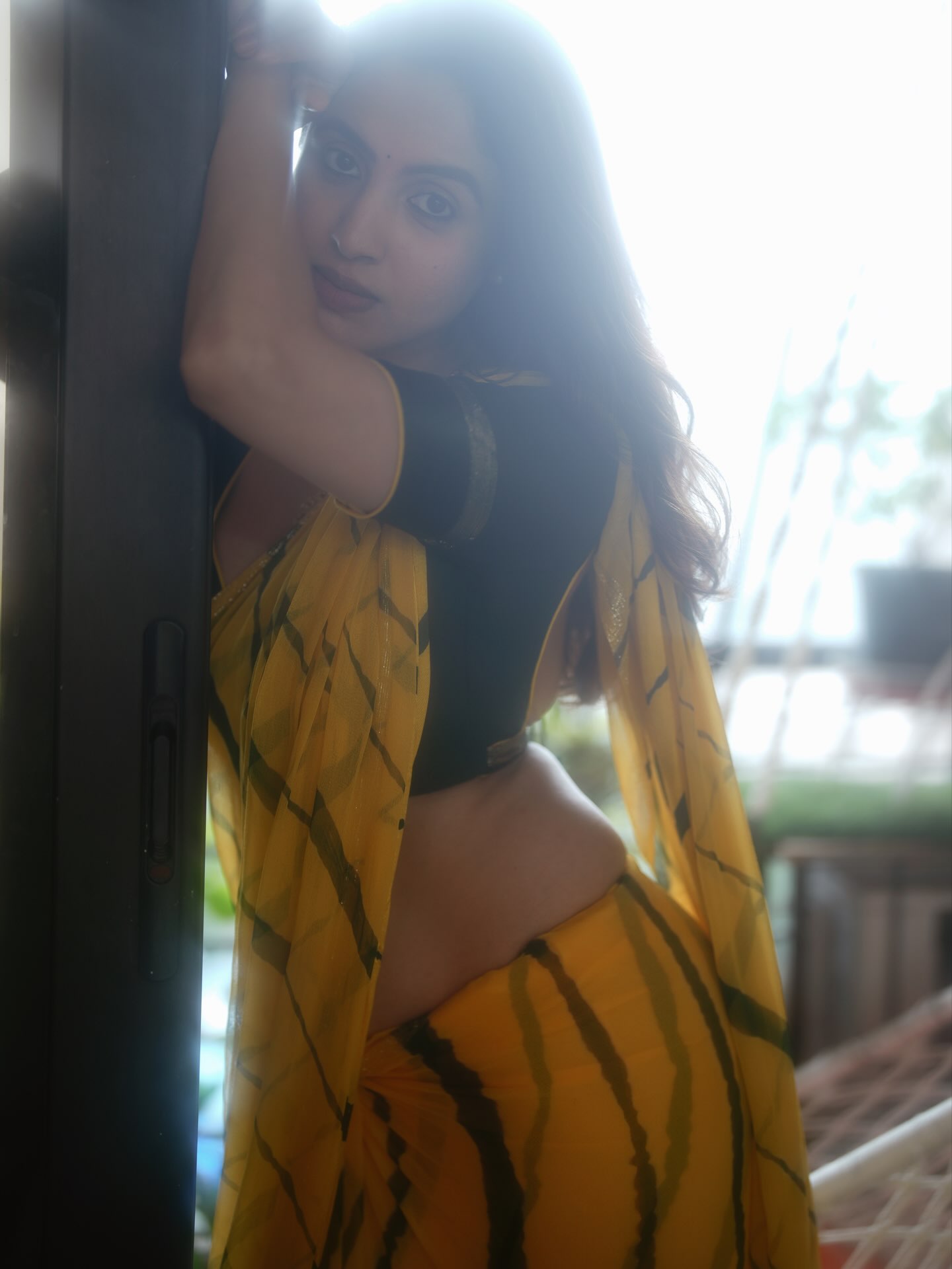 Priyanka Kholgade’s Dreamy Look Reflects Her Musical Charm and Elegance