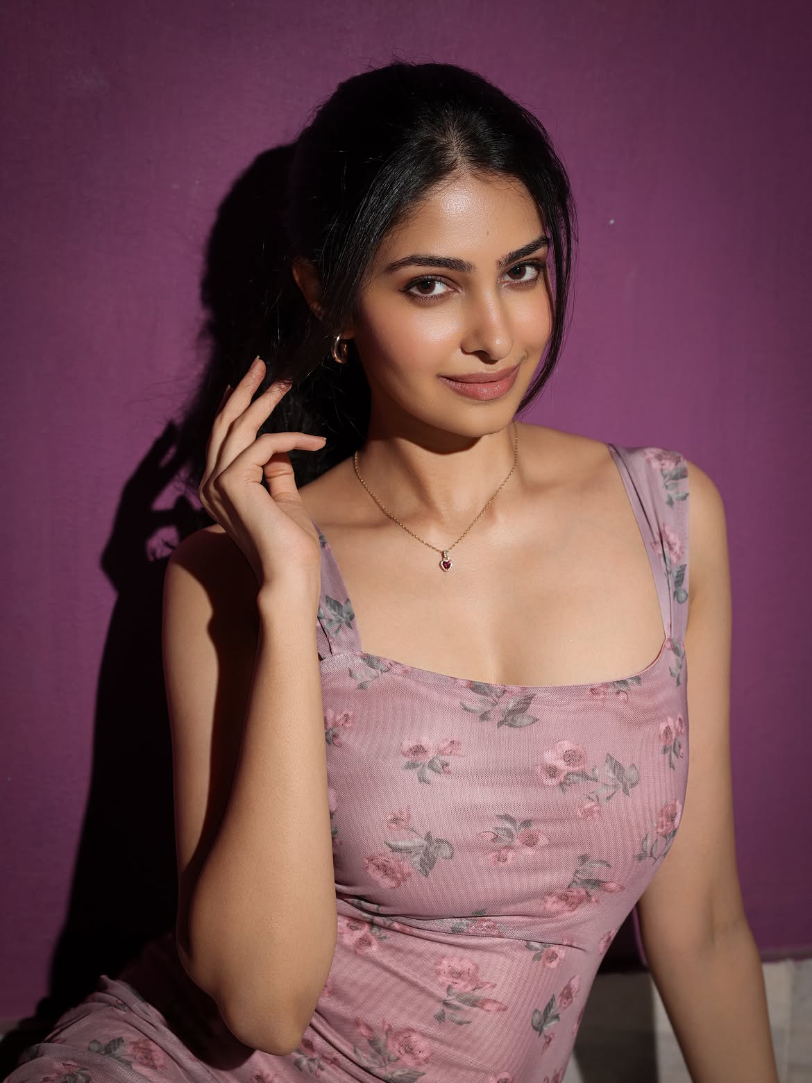 Manasa Varanasi Radiates Casual Elegance in Floral Pastel Manasa Varanasi Radiates Casual Elegance in Floral Pastel