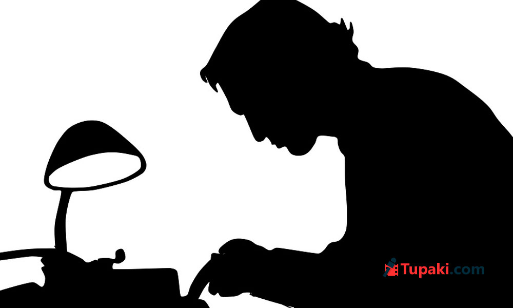 టాలీవుడ్ రైటర్స్ మారాల్సిందేనా?