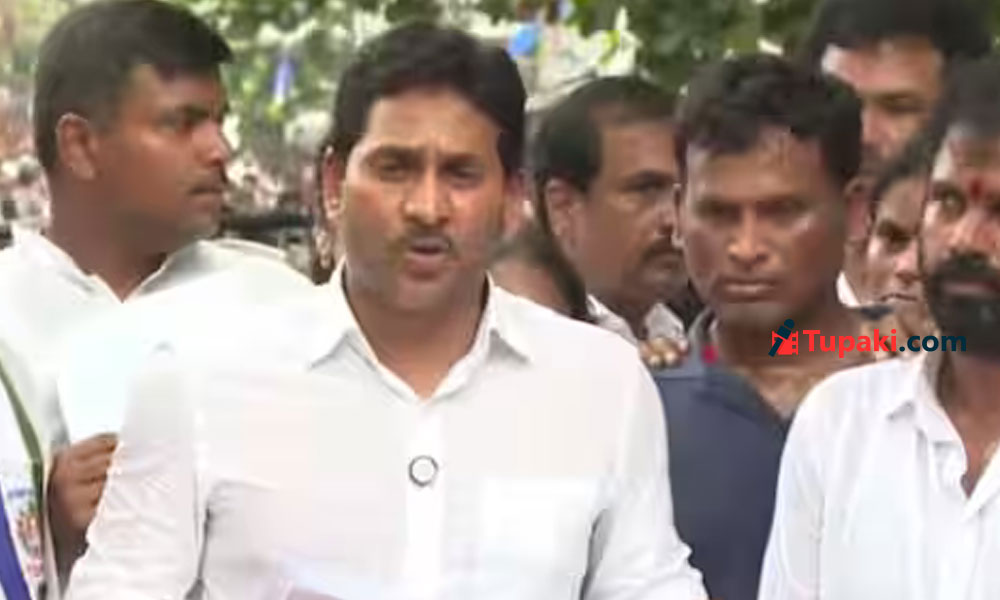 18 ఏళ్ల పిల్లాడికి ఏం తెలుస్తుంది? జగన్ షాకింగ్ కామెంట్స్