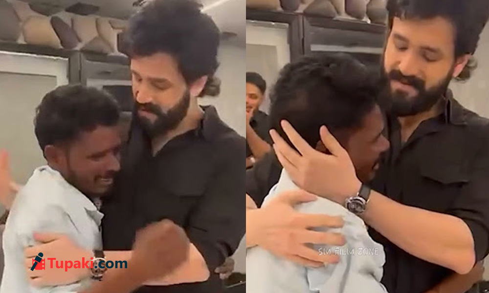 అయ్యగారే నంబర్ -1.. అభిమానికి స్పెషల్ సర్ప్రైజ్ ఇచ్చిన అఖిల్!
