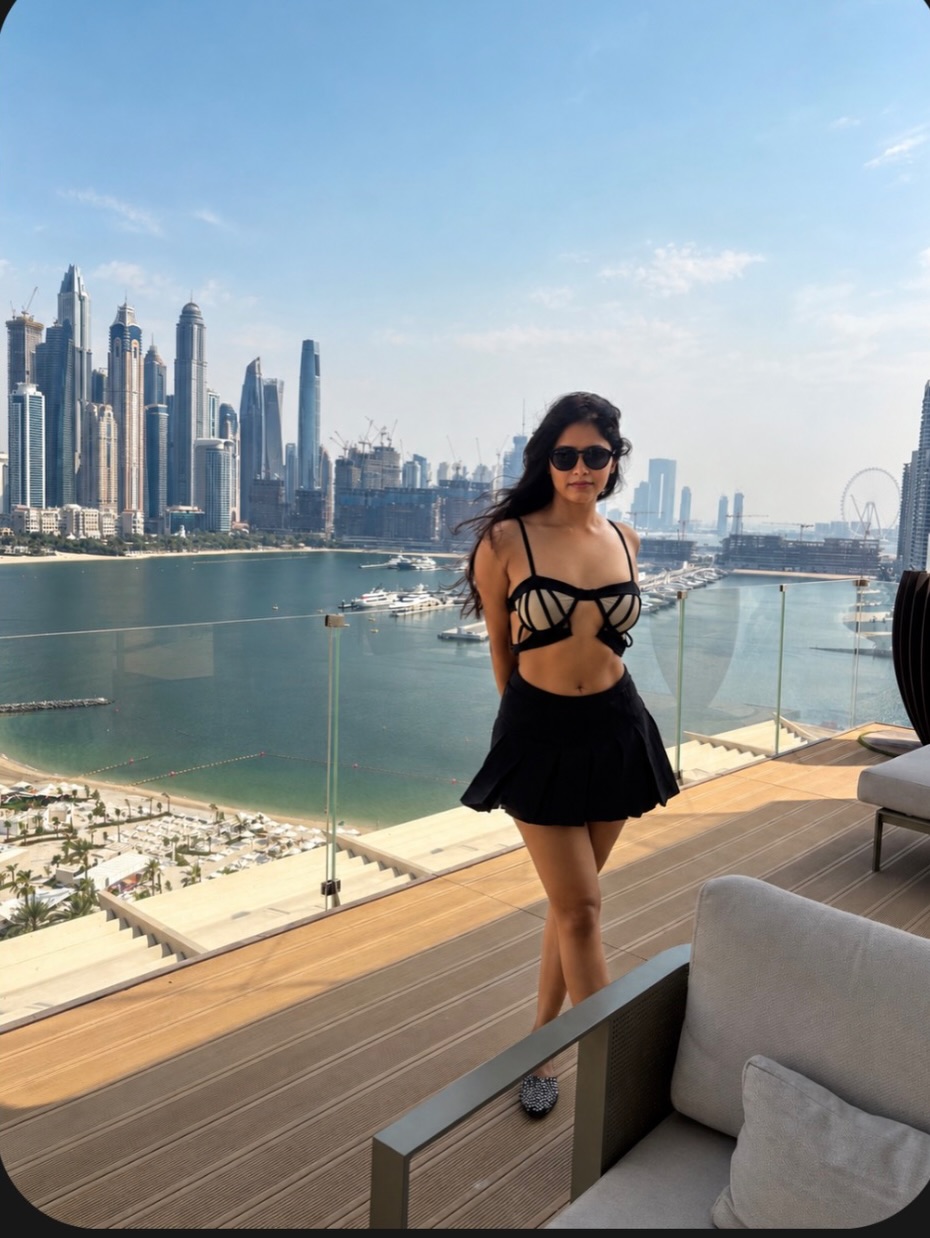 Pragya Nayan Sinhas Glamorous Dubai Look Creates Buzz Among Fans