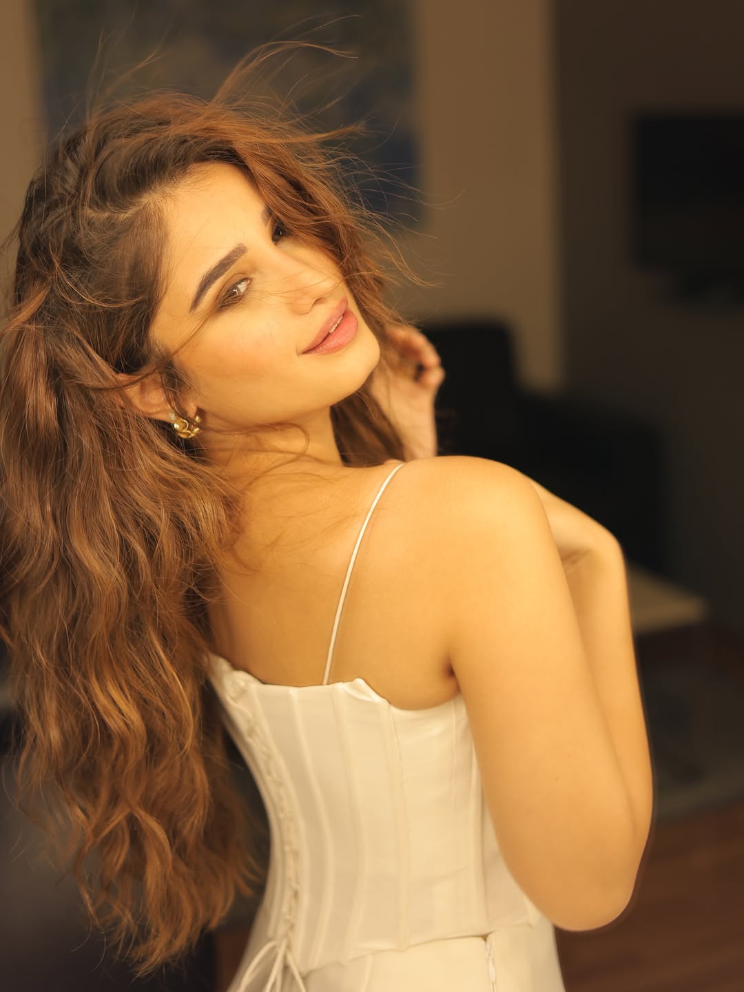 Rasha Thadani Stuns in Elegant White Corset Gown – Pure Glamour