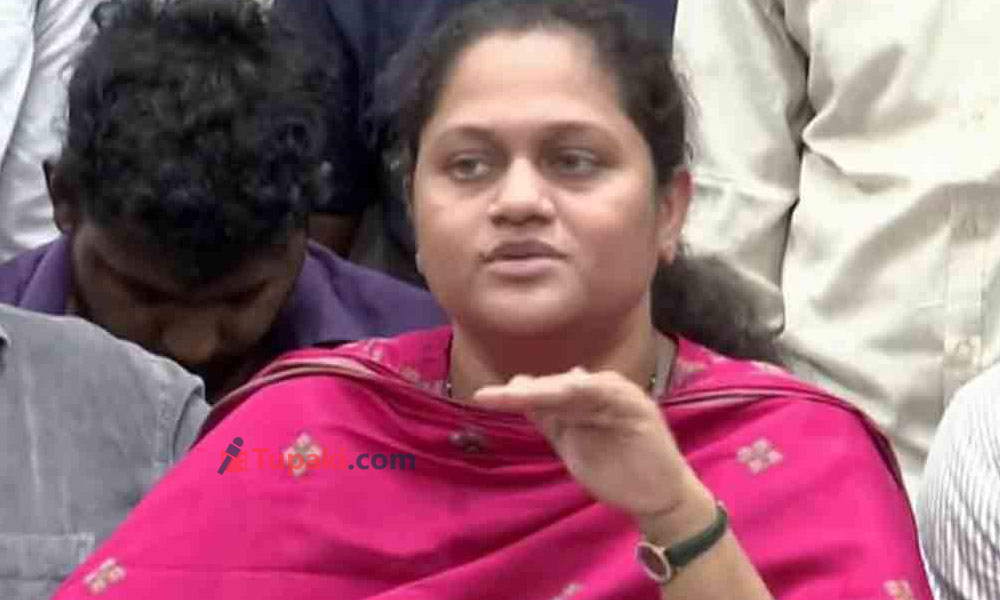 టాలీవుడ్‌లో డ్యాన్స‌ర్లు శ్ర‌మ దోపిడీకి గుర‌వుతున్నారా? ఫెడ‌రేష‌న్ ఏమీ చేయ‌దా?