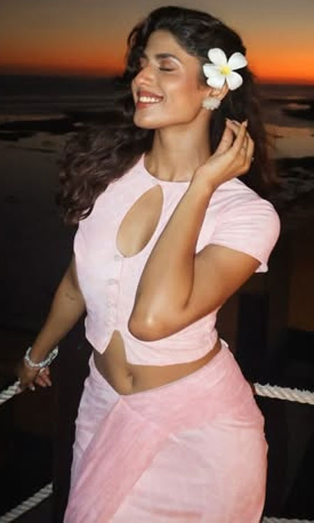 Trisha Shetty Radiates Grace and Elegance in New Coastal Look