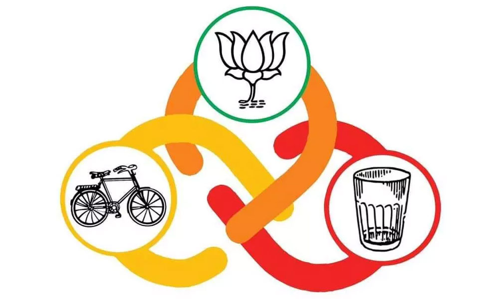 ఏపీలో కూటమి పార్టీలు... స్థానిక సమరం ..! ఏపీలో కూటమి పార్టీలు... స్థానిక సమరం ..!