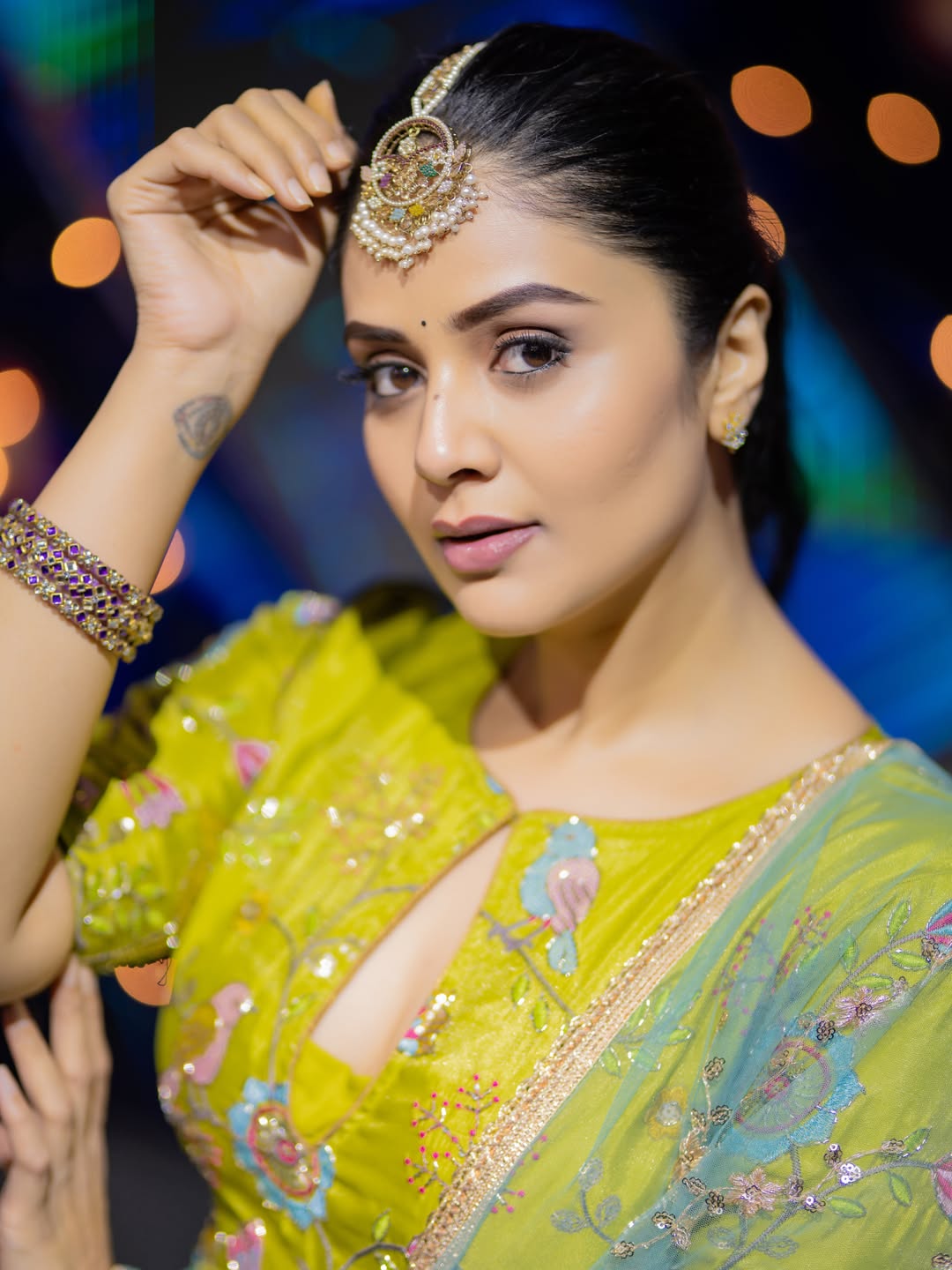 Sreemukhi Radiates Elegance Fashion in Lehenga
