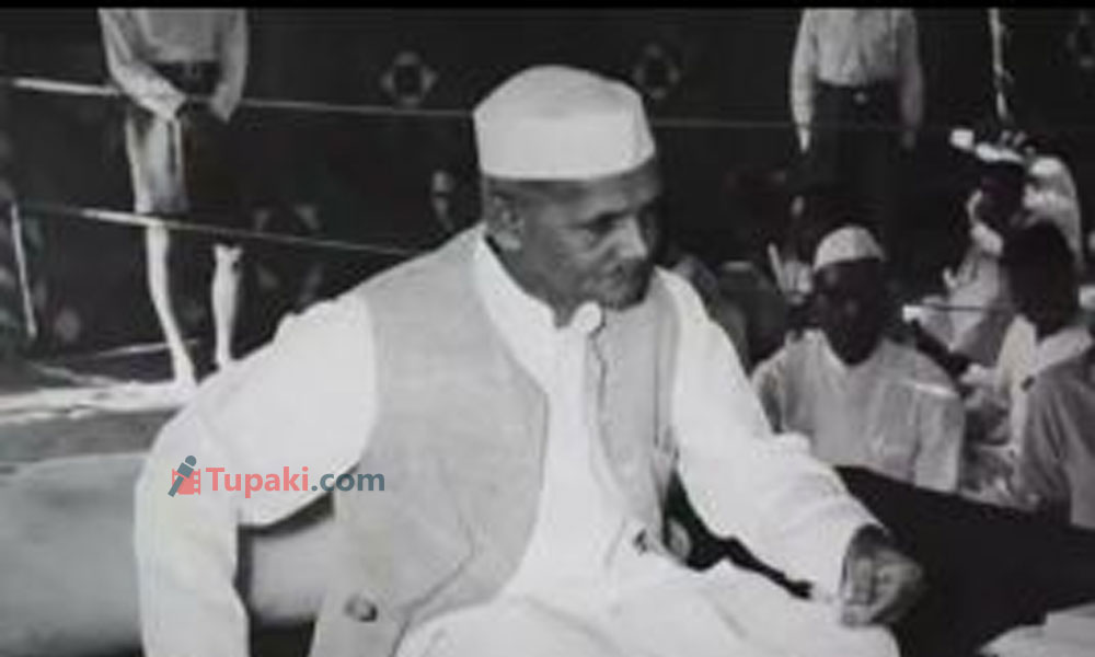 నైతిక రాజీనామాలు...కాలం చెల్లిన నినాదాలు !