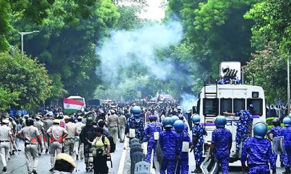 విద్యార్థులవి డ్రామాలు.. పబ్లిసిటీ కోసమే వచ్చారు: ఢిల్లీ పోలీసులు విద్యార్థులవి డ్రామాలు.. పబ్లిసిటీ కోసమే వచ్చారు: ఢిల్లీ పోలీసులు
