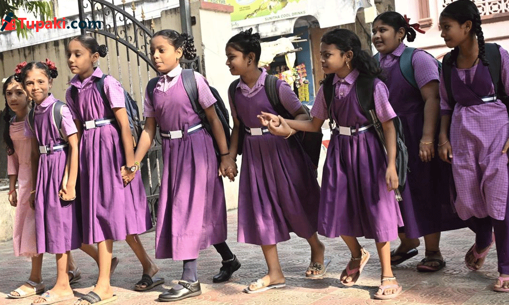 ఏపీలో తల్లికి వందనం పండుగ : ఎంతమంది పిల్లలుంటే అంతమందికి డబ్బులు జమ! ఏపీలో తల్లికి వందనం పండుగ : ఎంతమంది పిల్లలుంటే అంతమందికి డబ్బులు జమ!