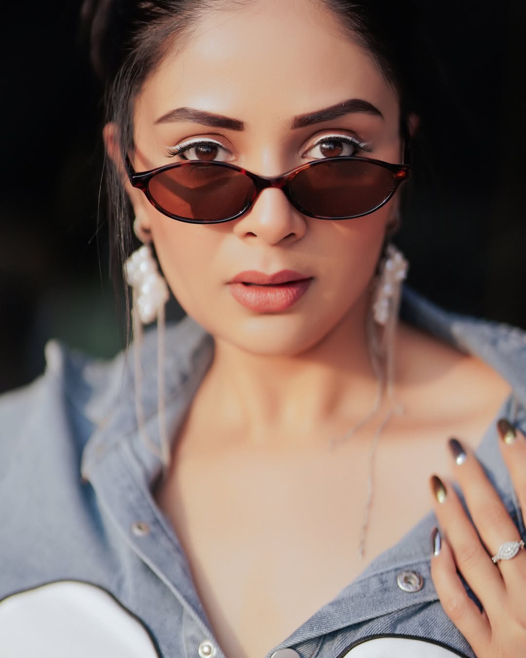 Sreemukhi Stuns in Chic Denim Look, Fans Cant Stop Admiring Her Style