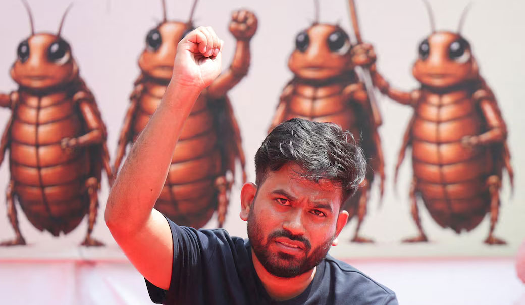 టాక్ ఆఫ్ ది నేషన్‌గా ‘కాక్రోచ్ జనతా పార్టీ’.. వైరల్ కంటెంట్, సెటైరిక్ నిరసనలే అస్త్రాలుగా సాగిన ఉద్యమం