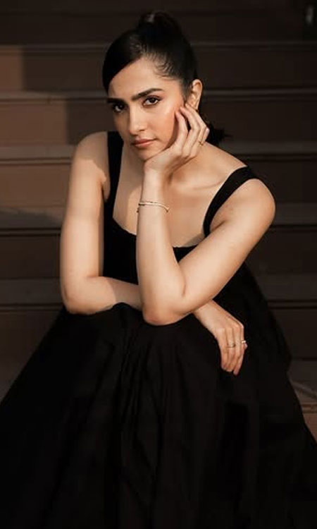 Rukmini Vasanths Chic Black Look Captures Her Timeless Beauty