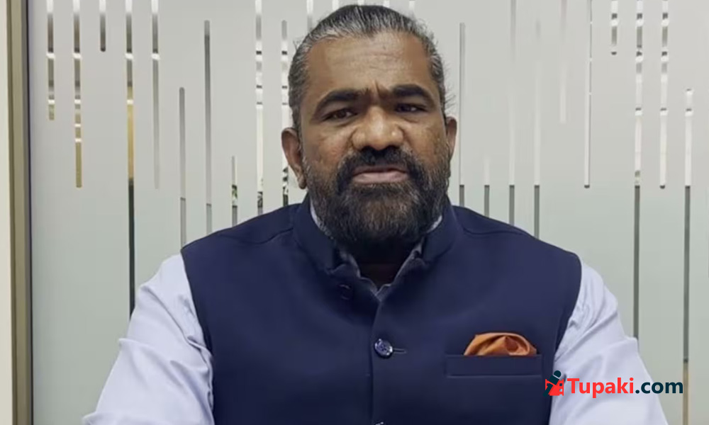 దెబ్బ మీద దెబ్బ‌.. ఇక య‌శ్, చిరుల‌పైనే ఆశ‌లు