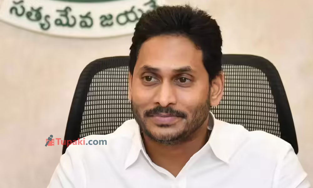 సౌండ్ చేయాలంటే గ్రౌండ్ లోకి జగన్ దిగాల్సిందే ?