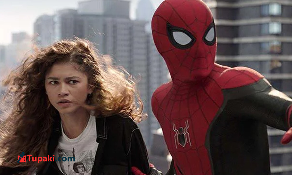 Spider-Man Kiss Scene Removed In India
