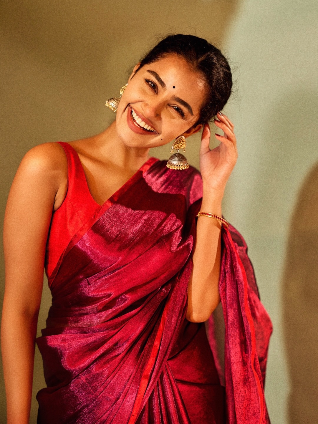 Anupama Parameswaran Radiates Elegance in Stunning Red Saree
