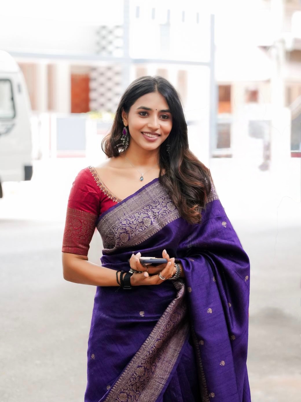 Sapthami Gowda Stuns in Elegant Purple Saree, Fans Love Her Traditional Look