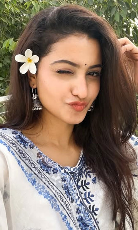 Deepika Pilli Brightens the Day with a Wink