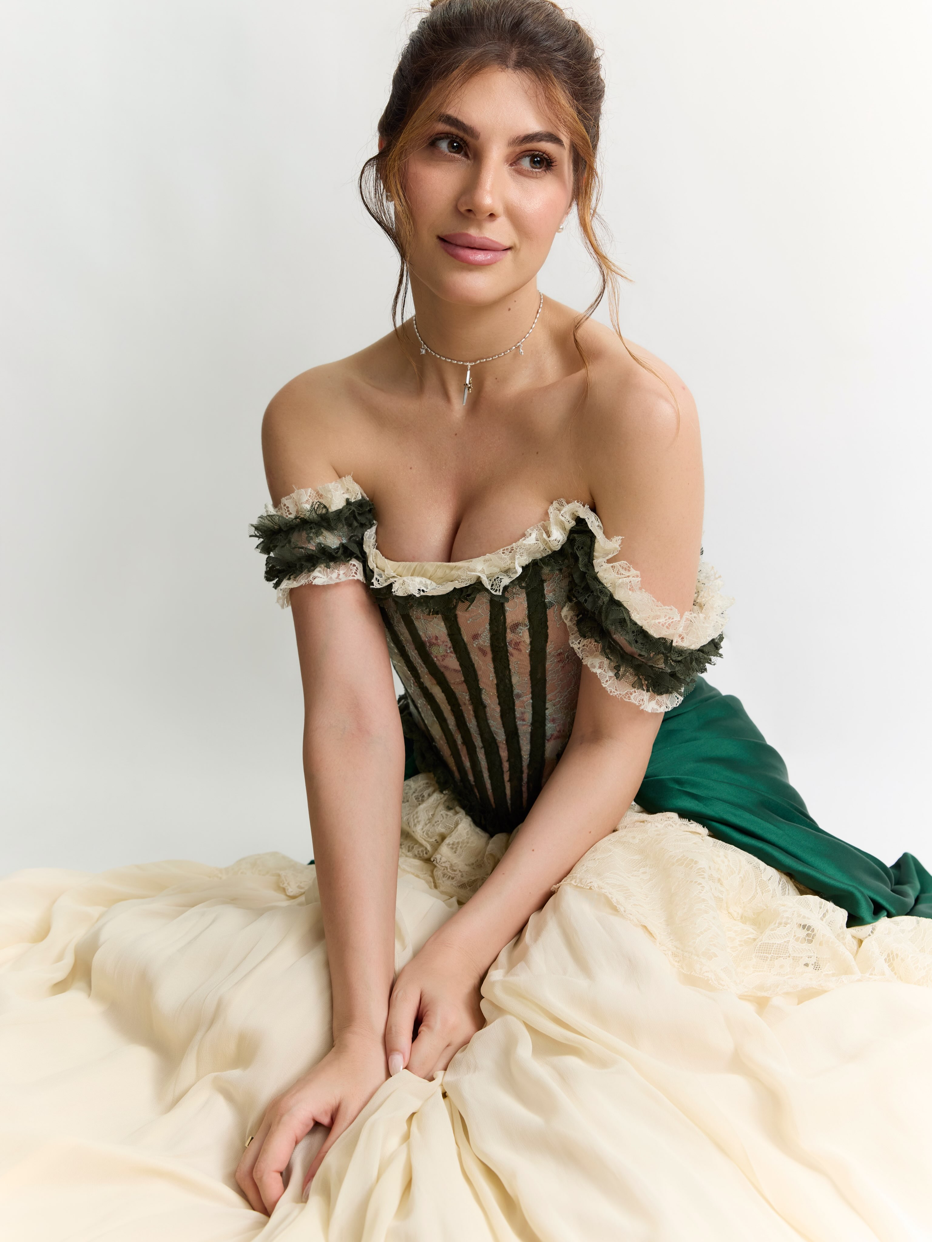 Elnaaz Norouzi’s Bridgerton-Esque Glam