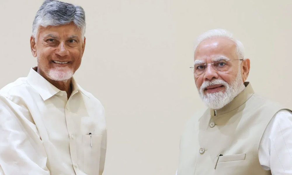 మీ కోసం ఎదురు చూస్తున్నాం సర్: మోడీకి బాబు లేఖ మీ కోసం ఎదురు చూస్తున్నాం సర్: మోడీకి బాబు లేఖ