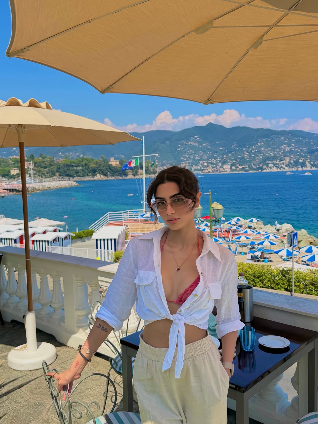 Khushi Kapoor Stuns with Dreamy Italian Summer Vacation Photos