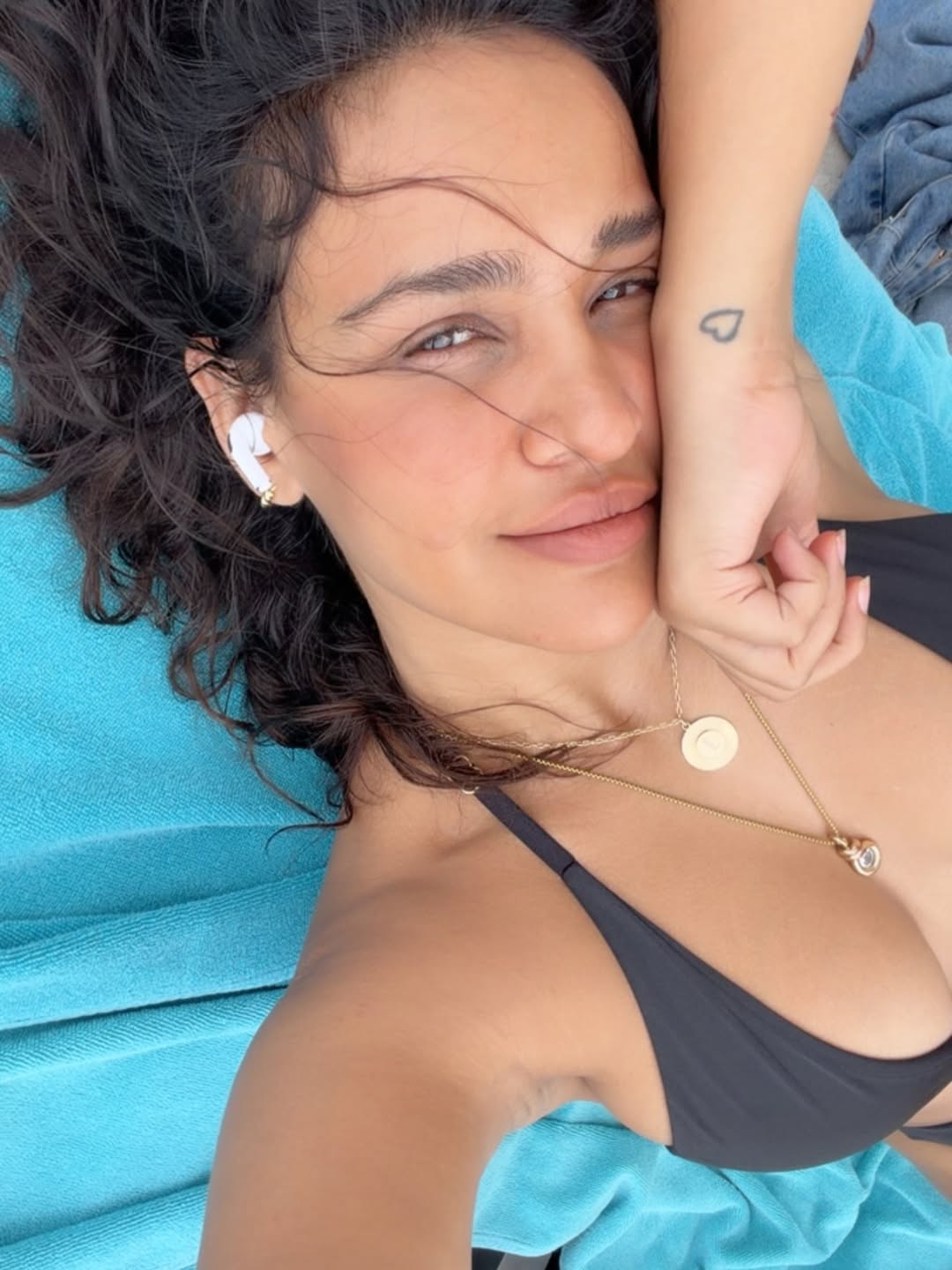 Aisha Sharma’s Chic Mirror Selfie Wins Hearts in July Recap