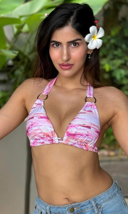 Sakshi Malik’s Floral Summer Glow in Stylish Bikini Look