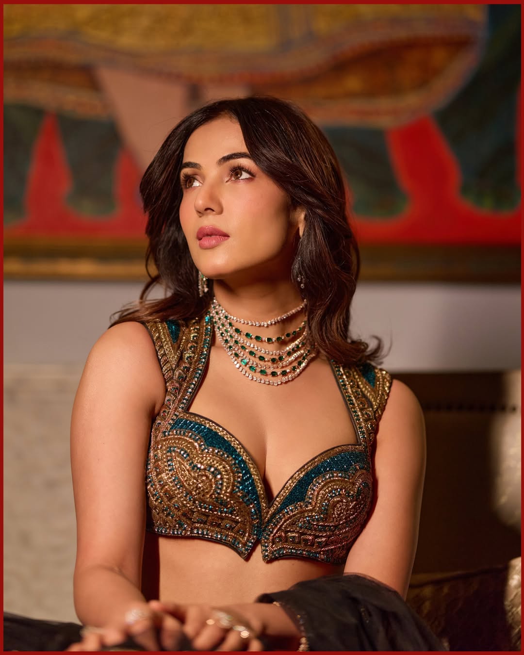 Sonal Chauhan Redefines High-Fashion Grace