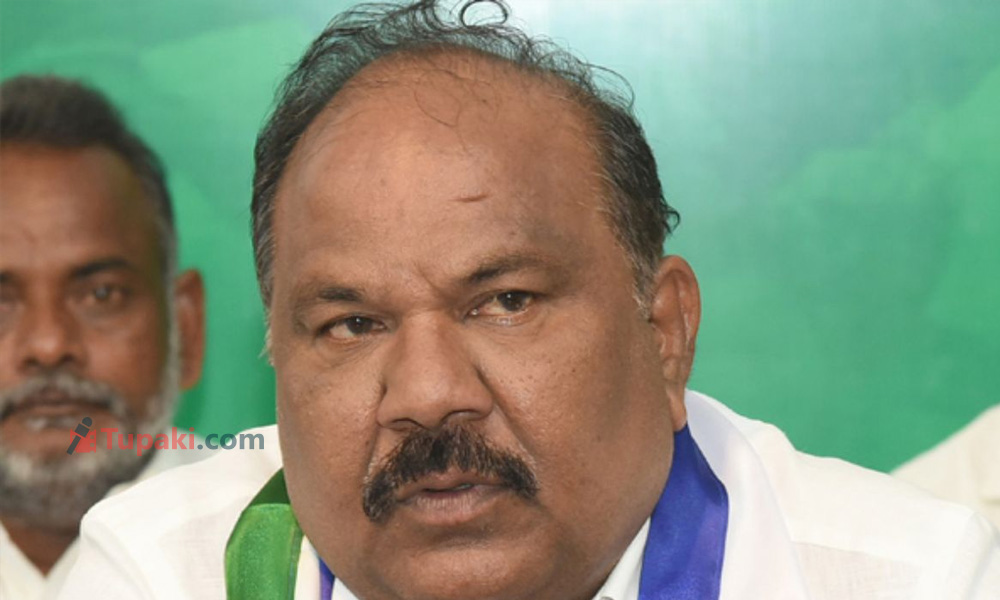 రివర్స్ గేర్ లో  వైసీపీ  ఎమ్మెల్సీ...మ్యాటర్ సీరియస్ నా ?