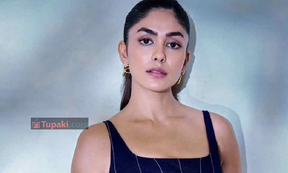 మృణాల్.. బాలీవుడ్ కు దూరంగా, టాలీవుడ్ కు దగ్గరగా..
