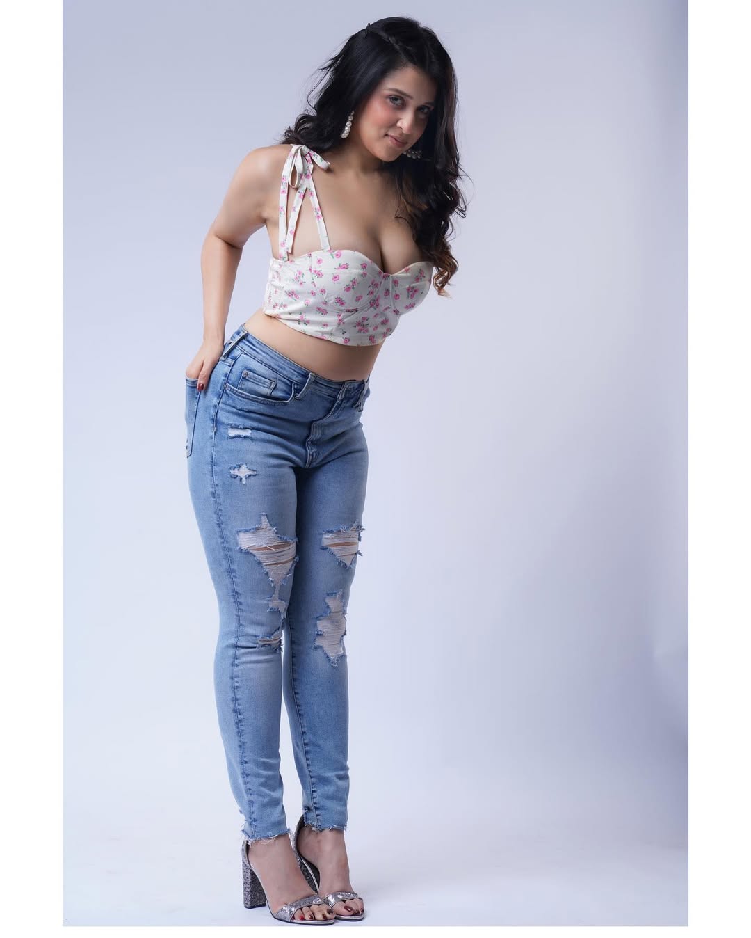 Mannara Chopra Stuns in Chic Casual Look as Actress Continues Entertainment Journey