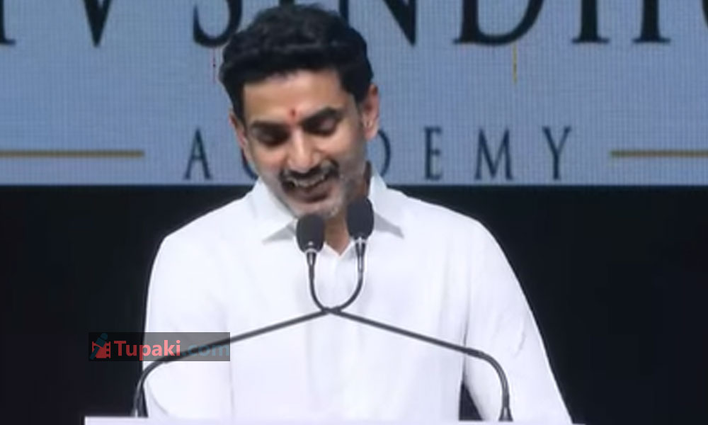 నాకన్న అన్నయ్య పవనే అందగాడు : లోకేశ్ సరదా వ్యాఖ్యలు
