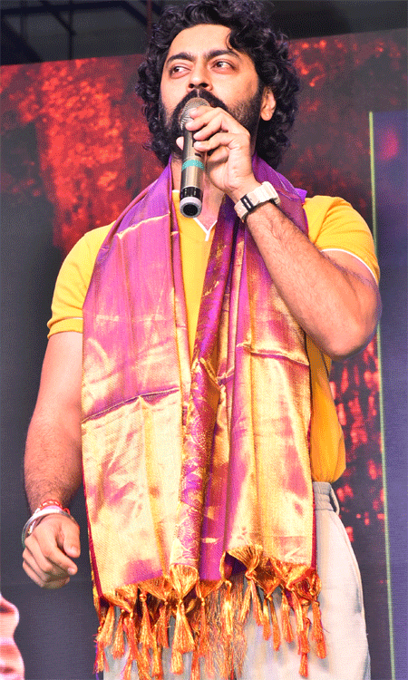 Anakapalli Movie Pre-Release Event: Team Gears Up for a Grand Celebration Set-2