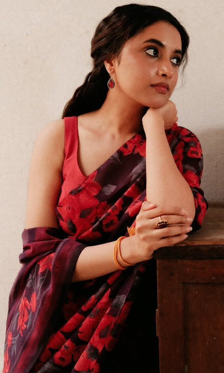 Priyanka Mohan Stuns in Red Floral Saree, Showcases Timeless South Indian Elegance