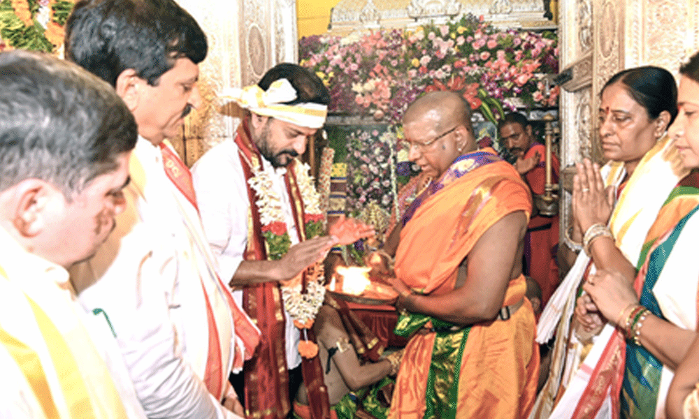 వరుణ కరుణ కోసం... రేవంత్ ఆధ్యాత్మికత మార్గం