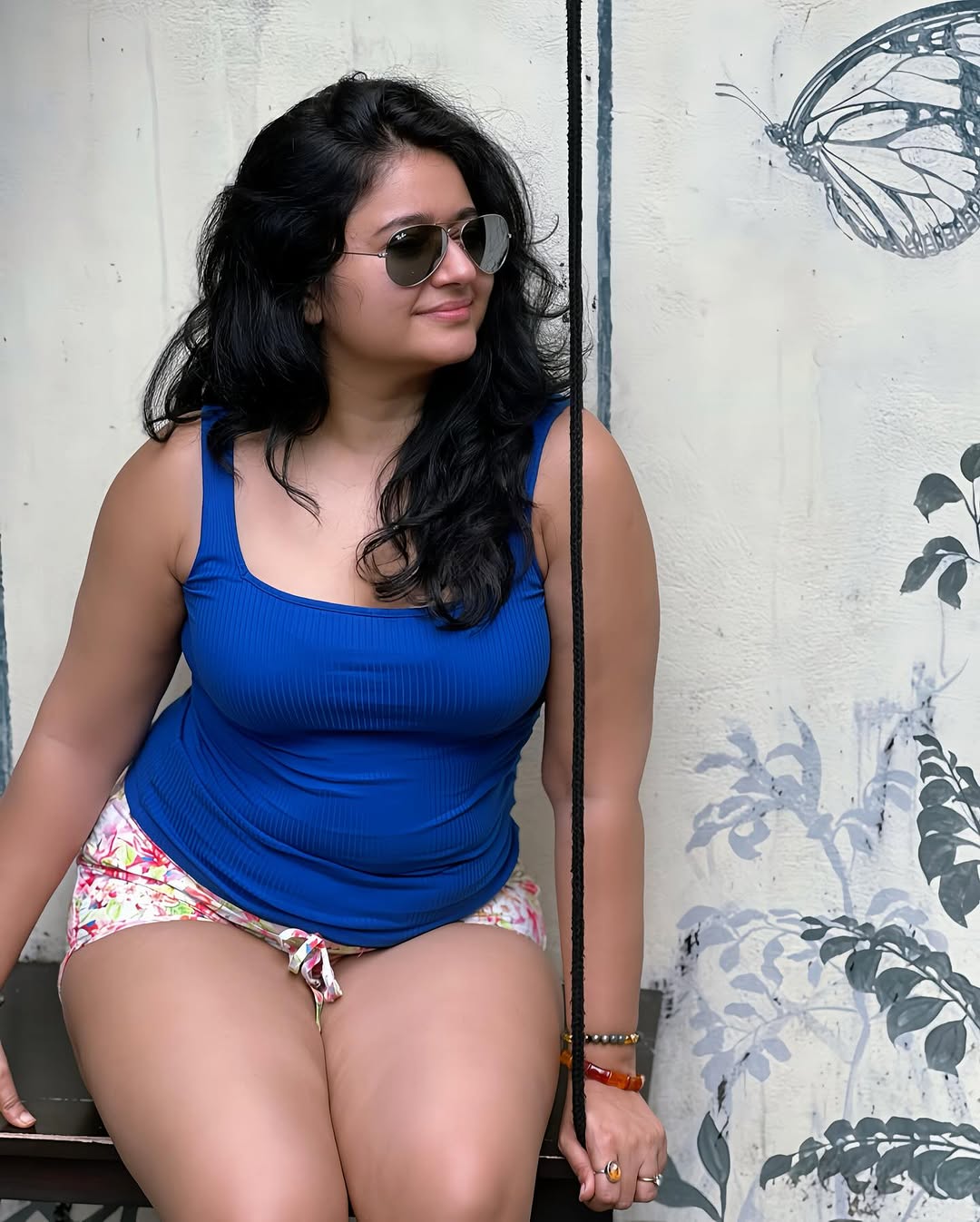 Poonam Bajwa Turns Heads in Stylish Blue Outfit and Sunglasses