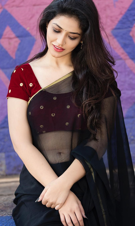 Priyanka Jawalkar Radiates Classic Charm in Her Beautiful Ethnic Look