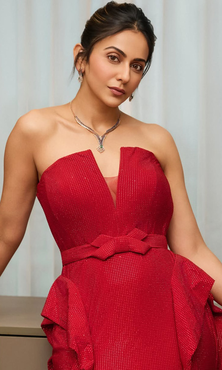 Rakul Preet Singh Looks Ravishing in a Sparkling Red Gown