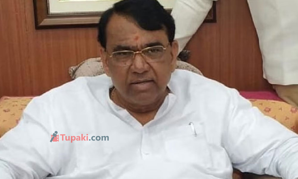 కేసీఆర్ అన్నంపెట్టిండు..:  పోచారం షాకింగ్ కామెంట్స్‌