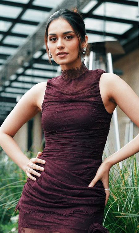 Manushi Chhillar Stuns in Form-Fitting Elegance