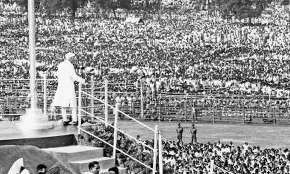 అర్ధరాత్రి స్వాతంత్ర్యం...అచ్చి వచ్చిందా ?