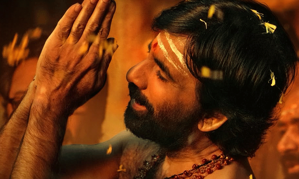 Malepoola Pallaki: Ravi Teja Brings Unstoppable Energy