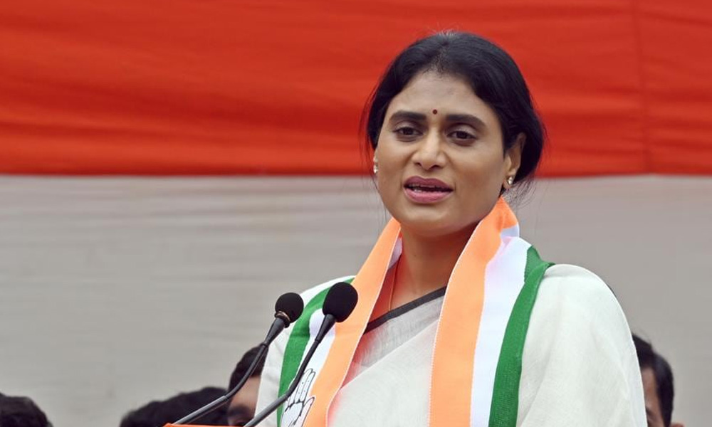 ఏపీ కాంగ్రెస్.. గోల్డెన్ చాన్స్ మిస్ !